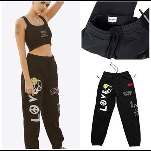 CHNGE Jogger Sweatpants Organic Cotton Love Peace Graphic Pockets